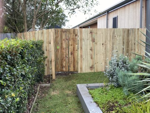 Timber Fencing Brisbane From $125 Per Meter Installed